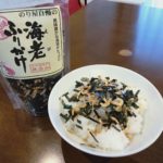 カルディで見つけた絶品ふりかけ。海苔屋自慢の海老ふりかけの食レポ、レビュー